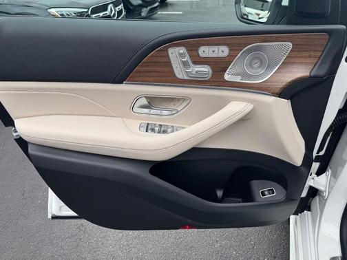 2025 Mercedes-Benz GLE 450 4MATIC