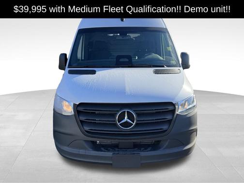2025 Mercedes-Benz Sprinter 2500 144 WB