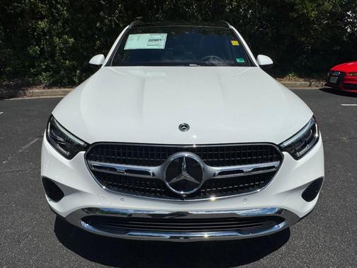 2025 Mercedes-Benz GLC 300 Base 4MATIC