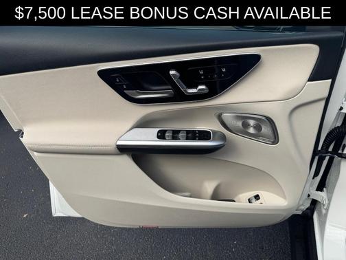 2025 Mercedes-Benz GLC 350e Base 4MATIC