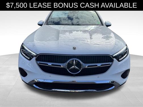 2025 Mercedes-Benz GLC 350e Base 4MATIC