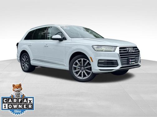2019 Audi Q7 45 Premium Plus