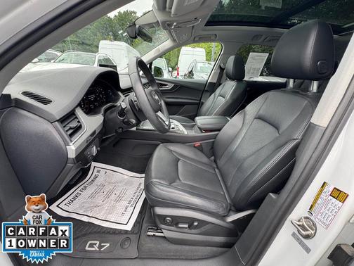 2019 Audi Q7 45 Premium Plus