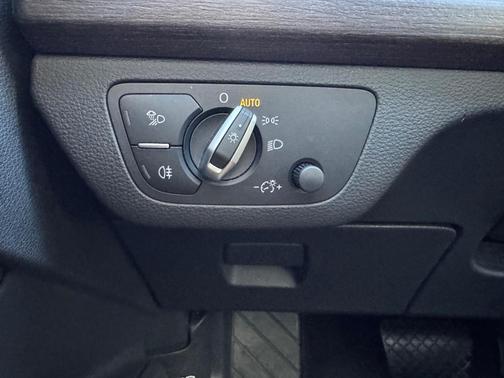 2021 Audi Q5 40 Premium Plus