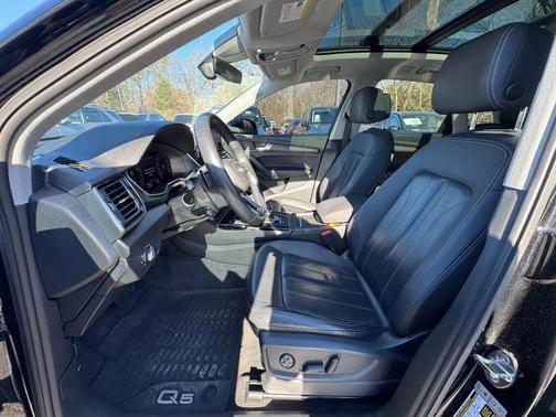 2021 Audi Q5 40 Premium Plus