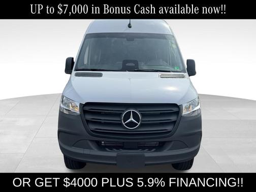 2025 Mercedes-Benz Sprinter 2500 Standard Roof