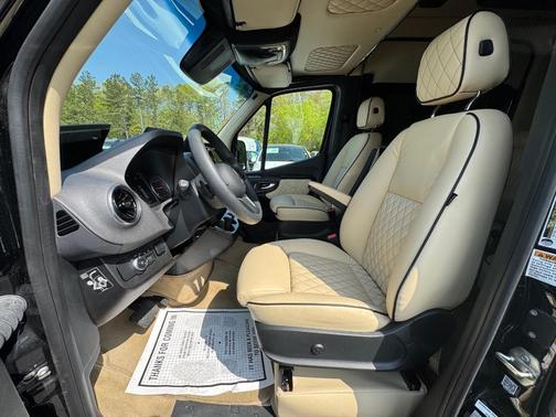 2022 Mercedes-Benz Sprinter 2500 144 WB