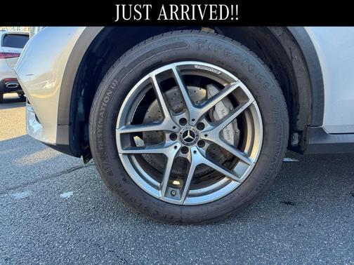 2018 Mercedes-Benz GLC 300 Base 4MATIC