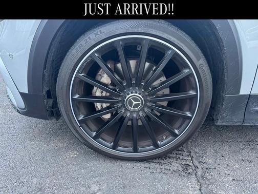 2024 Mercedes-Benz AMG GLB 35 Base