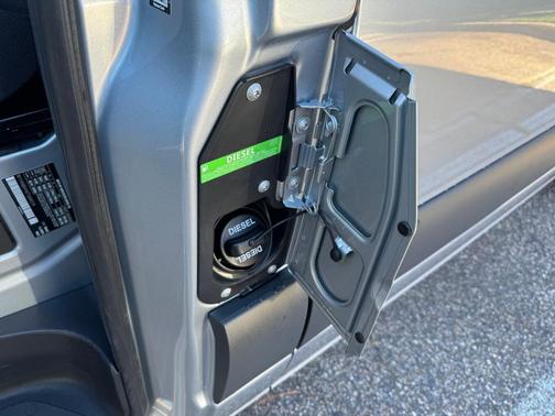 2026 Mercedes-Benz Sprinter 2500 Standard Roof