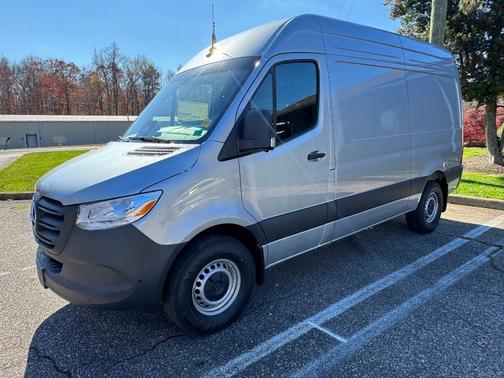 2026 Mercedes-Benz Sprinter 2500 Standard Roof