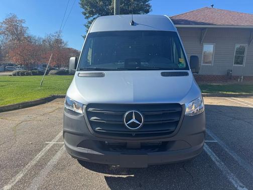 2026 Mercedes-Benz Sprinter 2500 Standard Roof