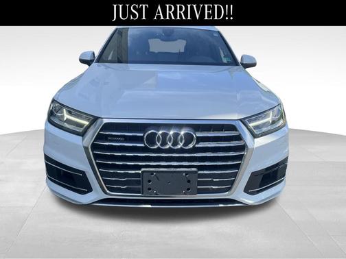 2017 Audi Q7 3.0T Premium Plus
