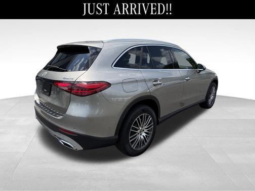2024 Mercedes-Benz GLC 300 Base 4MATIC