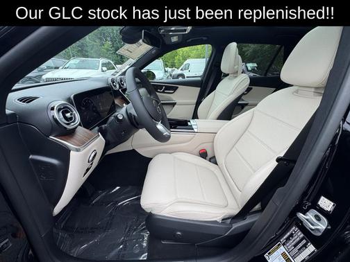 2025 Mercedes-Benz GLC 300 Base 4MATIC