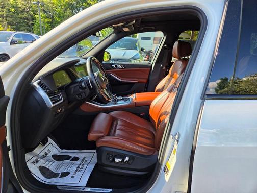 Alpine White 2021 BMW X5 xDrive40i