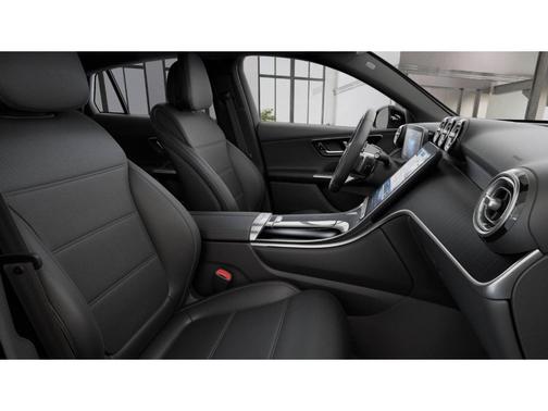 Polar White 2027 Mercedes-Benz GLC 300