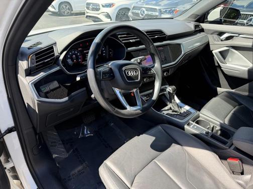 2020 Audi Q3 45 Premium