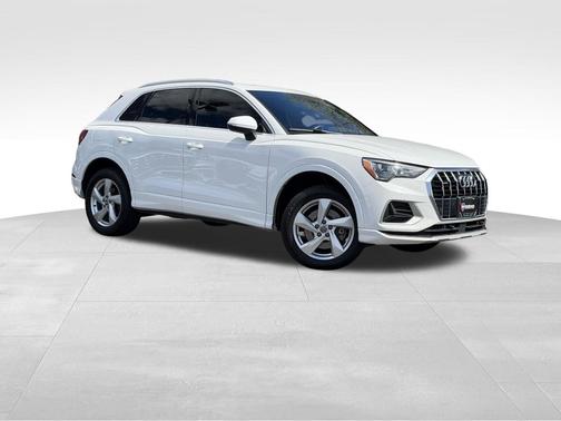 2020 Audi Q3 45 Premium