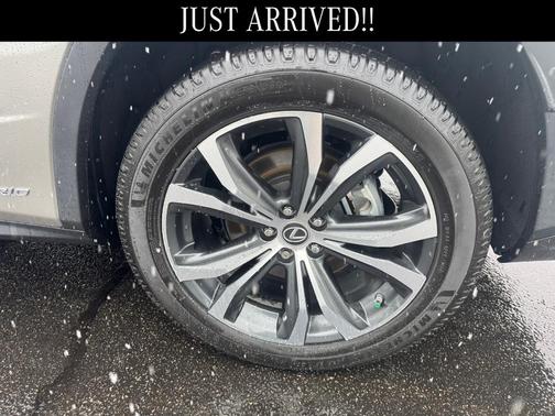 2022 Lexus RX 450h Base