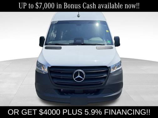 2025 Mercedes-Benz Sprinter 2500 Standard Roof