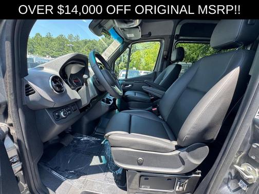 2024 Mercedes-Benz Sprinter 2500 144 WB Standard Roof Passenger