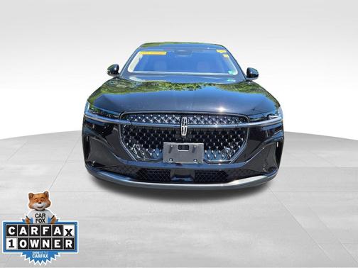 Black Metallic 2025 Lincoln Nautilus Premiere