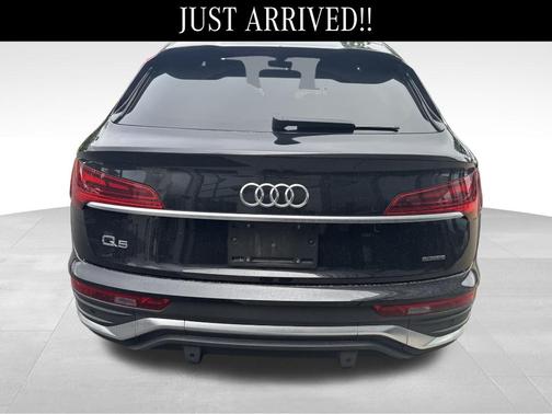 2021 Audi Q5 40 Premium Plus