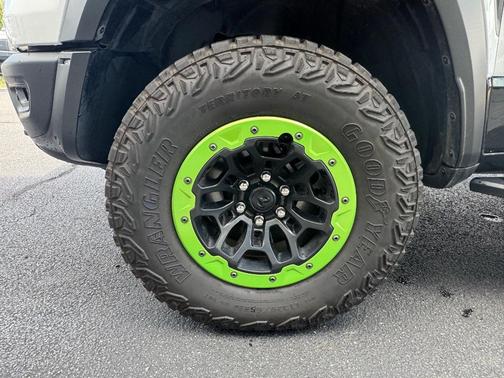 2025 RAM 1500 RHO