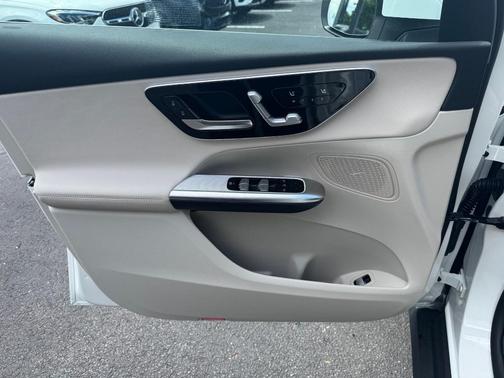 2025 Mercedes-Benz GLC 300 4MATIC Coupe