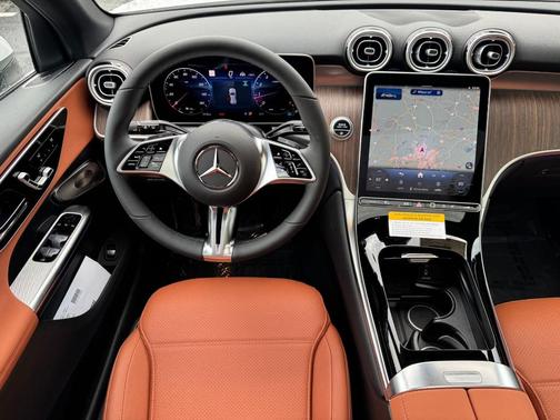 2025 Mercedes-Benz GLC 300 Base 4MATIC