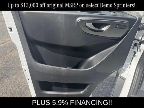 2025 Mercedes-Benz Sprinter 2500 Standard Roof