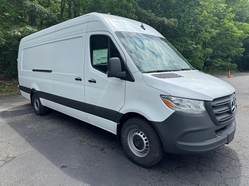 2025 Mercedes-Benz Sprinter 2500 170 WB