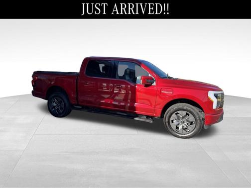 2023 Ford F-150 Lightning LARIAT