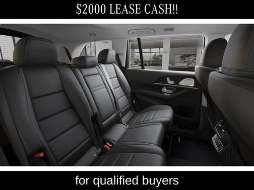 Obsidian Black Metallic 2026 Mercedes-Benz GLS 450 4MATIC