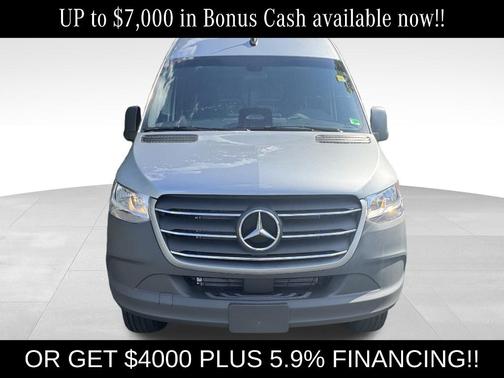 2025 Mercedes-Benz Sprinter 2500 Standard Roof