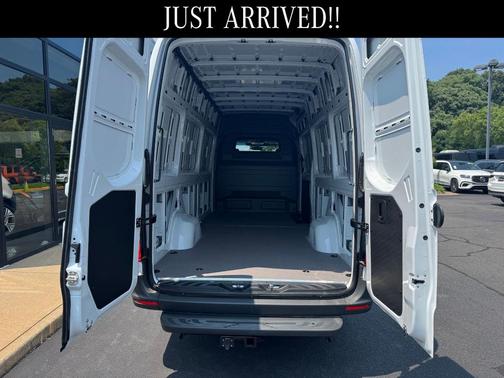2025 Mercedes-Benz Sprinter 2500 170 WB