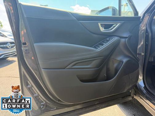 Magnetite Gray Metallic 2024 Subaru Forester Premium