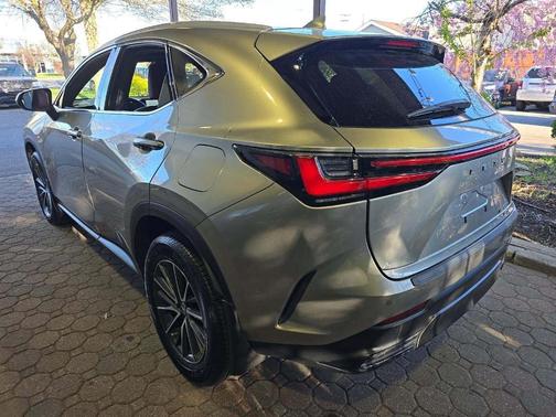Atomic Silver 2023 Lexus NX 350h Premium