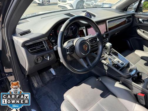 2023 Porsche Macan S