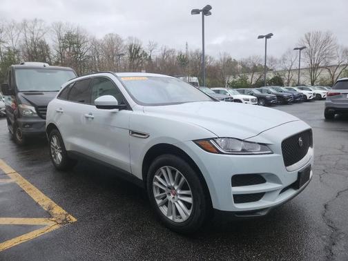 2017 Jaguar F-PACE 35t Premium