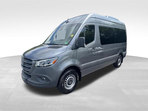 2024 Mercedes-Benz Sprinter 2500 144 WB Standard Roof Passenger