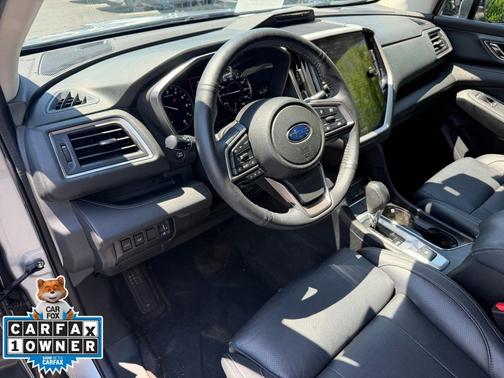 Ice Silver Metallic 2023 Subaru Ascent Limited
