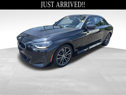 2024 BMW 230 i
