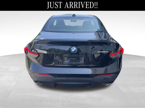 2024 BMW 230 i