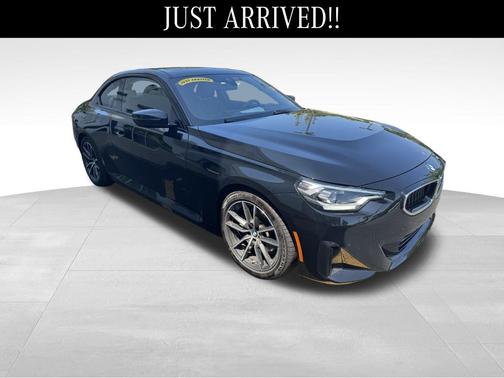 2024 BMW 230 i