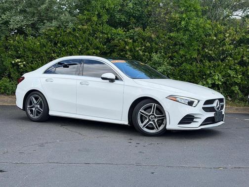 Polar White 2022 Mercedes-Benz A-Class A 220 4MATIC