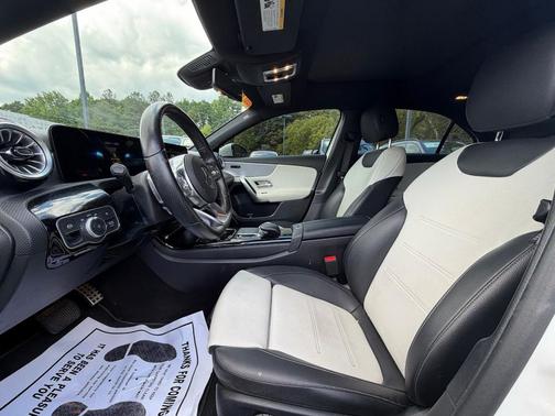 Polar White 2022 Mercedes-Benz A-Class A 220 4MATIC