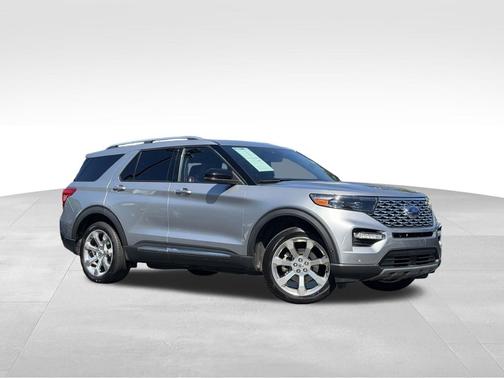 Iconic Silver Metallic 2020 Ford Explorer Platinum