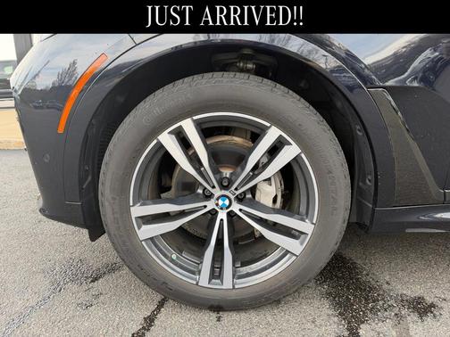 Carbon Black Metallic 2020 BMW X7 xDrive40i